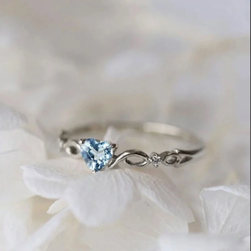 N/A new dainty